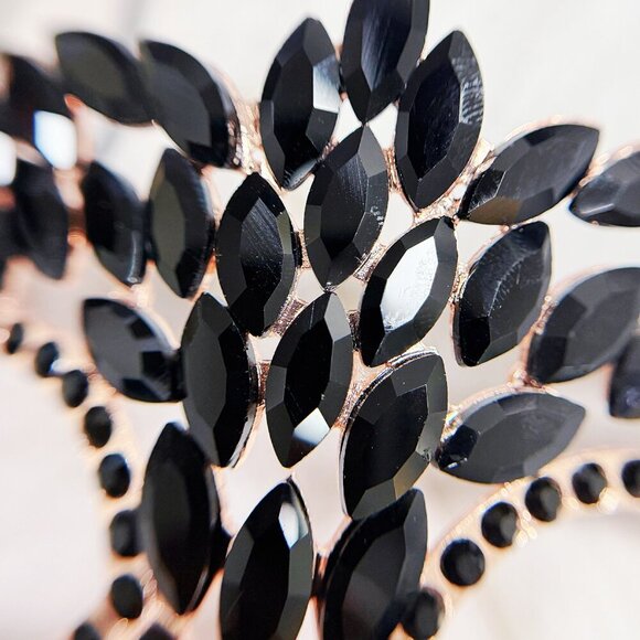 Gold masquerade mask, Black Crystal Mask, Masquerade ball mask, Party Mask - Picture 5 of 8